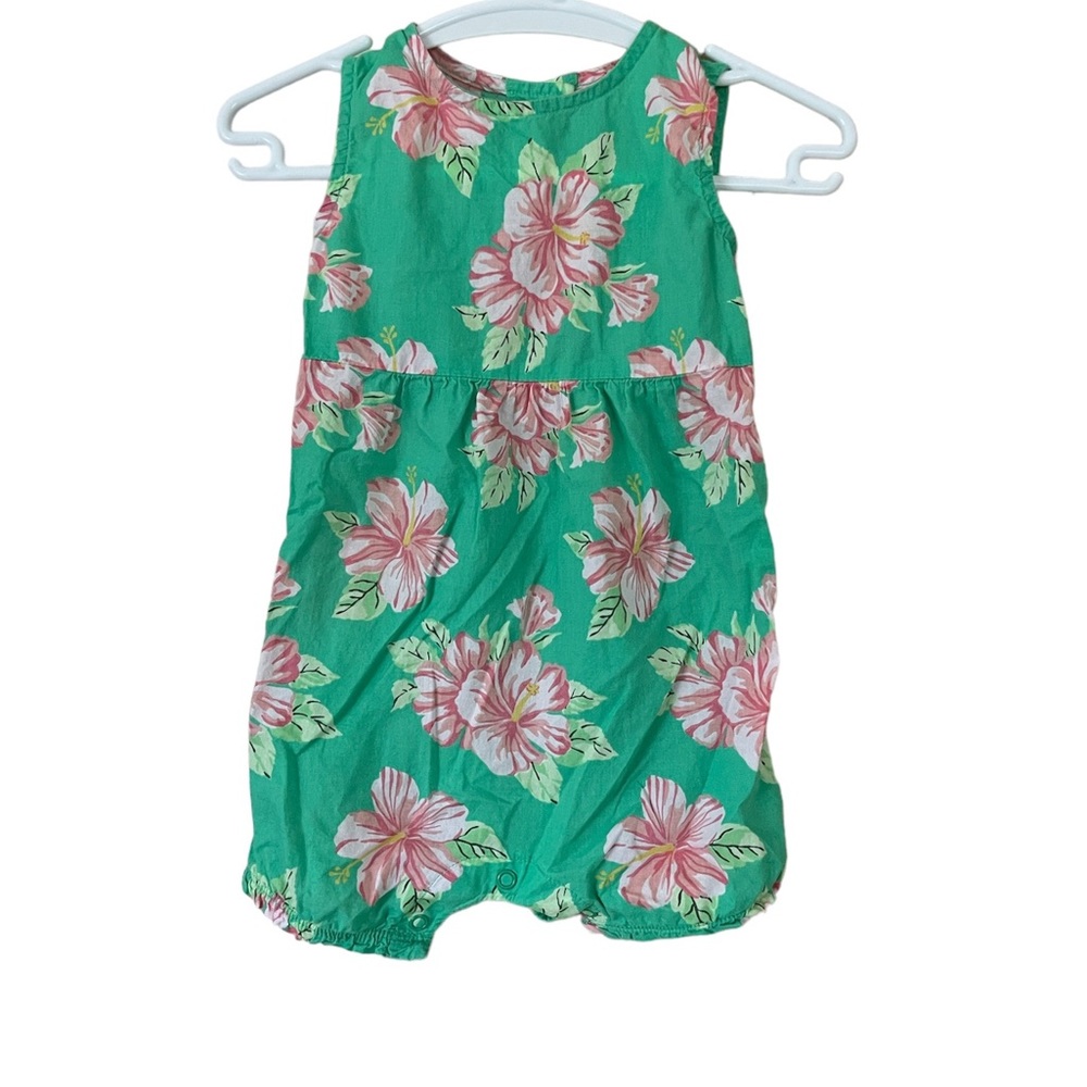 🎉2/$10🎉 Carter’s 18 Month Floral Romper